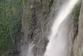 Cachoeira da Fumaça e Cachoeira do Riachinho
